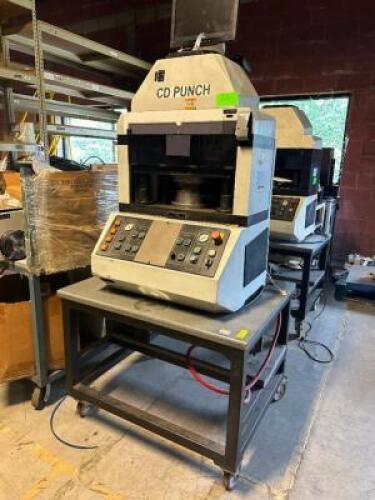 CD PUNCH MACHINE WITH ROLLING BASE