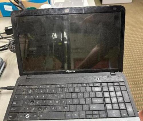 TOSHIBA LAPTOP W/ POWER CORD