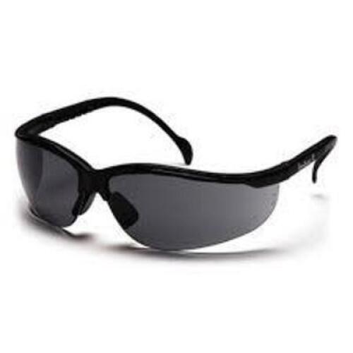 DESCRIPTION: (2) PACKS OF (12) SAFETY GLASSES BRAND/MODEL: PYRAMEX #SBB5080DT INFORMATION: MATT BLACK RETAIL$: $76.80 EA QTY: 2