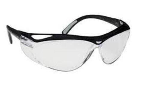 DESCRIPTION: (24) PAIRS OF SAFETY GLASSES, ANTI FOG BRAND/MODEL: ENVISION #14478 INFORMATION: BLACK FRAME SIZE: UNIVERSAL RETAIL$: $9.64 EA QTY: 24