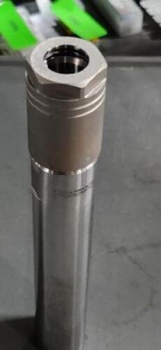 DESCRIPTION: (1) DOUBLE ANGLE COLLET CHUCK BRAND/MODEL: ACCUPRO 777840 SIZE: 1" SD 1.658" PROJ. RETAIL$: $103.00 QTY: 1