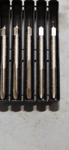 DESCRIPTION: (5) HSS PLUG CHAMFER SPPT BRAND/MODEL: VC 04499281 SIZE: #12-28 UNF RETAIL$: $34.50 QTY: 5