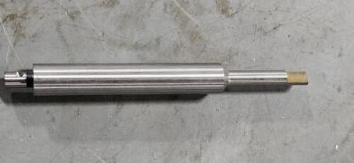 DESCRIPTION: (2) 70DEG DEAD CENTERS BRAND/MODEL: VC 29198975 SIZE: 5.89mm RETAIL$: $104.83 QTY: 2