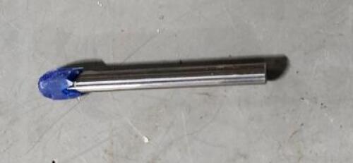DESCRIPTION: (1) CARBIDE THREADING BAR BRAND/MODEL: TITAN USA TC84405 SIZE: .3700" CUTTER DIA 38" SD RETAIL$: $174.05 QTY: 1