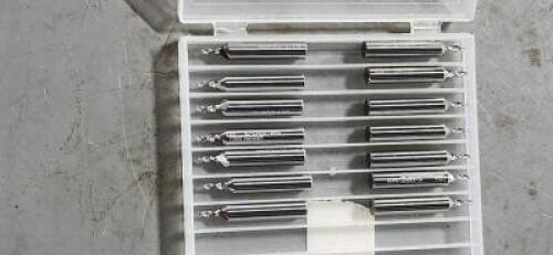 DESCRIPTION: (14) SC TAPERED END MILLS BRAND/MODEL: ELT-18 SIZE: 1/4" DIA RETAIL$: $220.60 QTY: 14