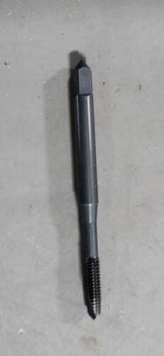DESCRIPTION: (2) SPIRAL POINT STI TAPS BRAND/MODEL: OSG 1830401 SIZE: 6-32 GH3 RETAIL$: $25.26 QTY: 2
