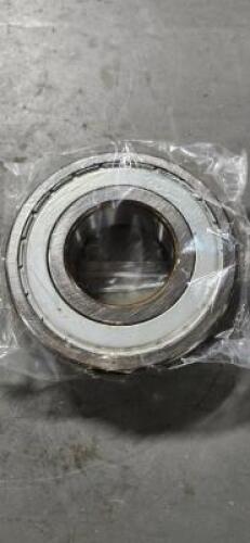 DESCRIPTION: (1) DEEP GROOVE BALL BEARING BRAND/MODEL: SKF 6309 JEM SIZE: 100mm OD RETAIL$: $146.60 QTY: 1