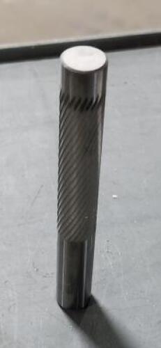 DESCRIPTION: (1) SOLID CARBIDE PILOTED DIE MILLS BRAND/MODEL: CLEVELAND BR00018 SIZE: 1/2" DIA RETAIL$: $32.60 QTY: 1