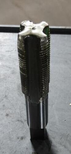 DESCRIPTION: (1) HSS STRSIGHT FLUTE BRAND/MODEL: VC 63326797 SIZE: M24X2.00 RETAIL$: $54.80 QTY: 1