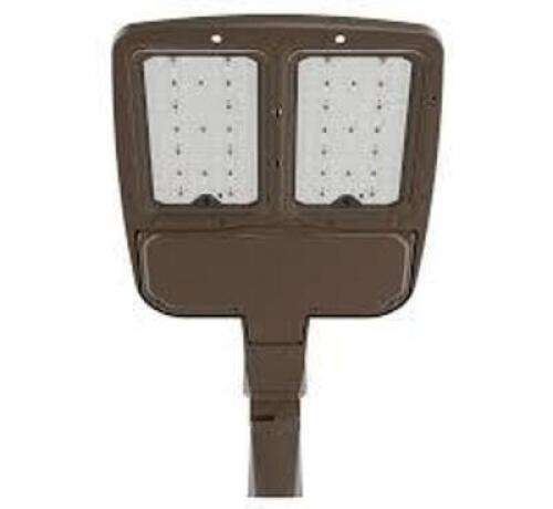 DESCRIPTION: (1) DIRECT LIGHT FIXTURE - 8 LED BRAND/MODEL: CREE LIGHTING/OSQ-DABZ INFORMATION: BRONZE/ARM-MOUNT RETAIL$: 795 QTY: 1