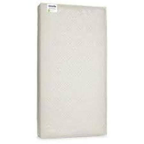 DESCRIPTION: (1) CRIB AND TODDLER MATTRESS BRAND/MODEL: SERTA SERTAPEDIC MOONGAZE RETAIL$: $64.99 SIZE: 52" X 27.5"< 6 QTY: 1