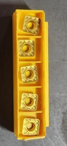 DESCRIPTION: (10) CARBIDE MLLING INSERTS BRAND/MODEL: KENNAMETAL SDHT1204AETN42 RETAIL$: $269.79 QTY: 10