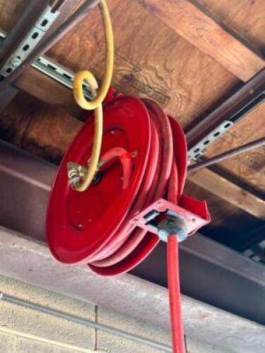 AIR HOSE REEL