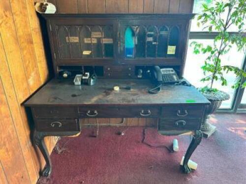 VINTAGE DESK