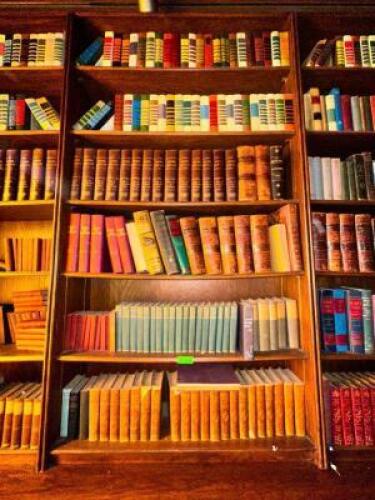 ASSORTED VINTAGE BOOKS