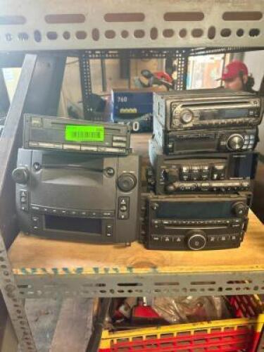 ASSORTED AUTOMOTIVE STEREOS