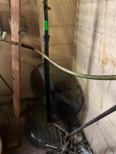 PEDESTAL FAN