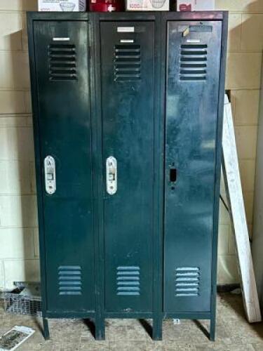 3 COMPARTMENT LOCKER SYSTEM
