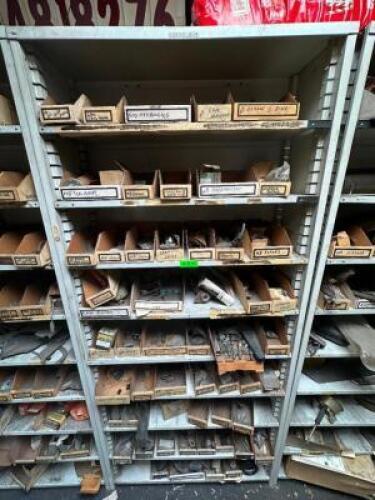 VINTAGE AUTOMOTIVE PARTS / CONTENTS OF SHELVING UNIT