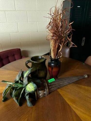 TABLE DECORATIONS