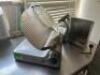 GRAVITY FEED MANUAL SLICER - 2