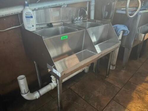 3' / TWO WELL STAINLESS UNDERBAR SINK WITH FAUCET AND SPEED RAILS
