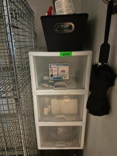 ASSORTED OFFICE SUPPLIES AND CONTENTS OF ORGANIZER