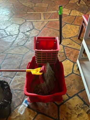 MOP BUCKET