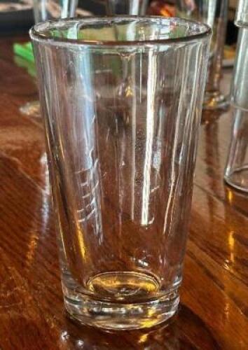 (8) - PINT GLASSES