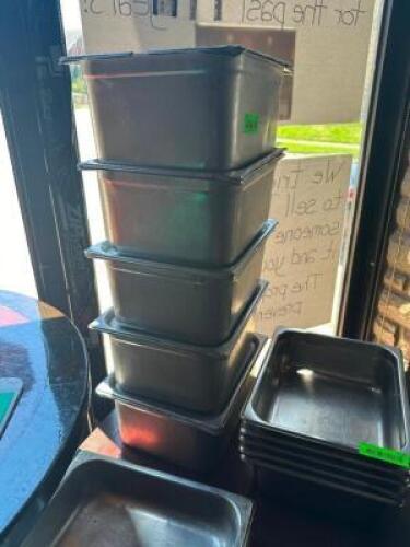 (5) - HALF SIZE INSERTS WITH LIDS