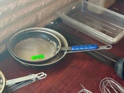 (2) - FRYING PANS