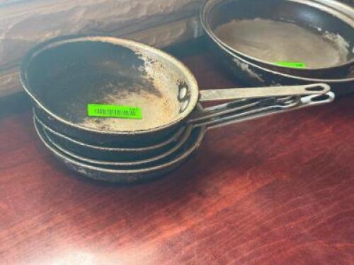 (4) - FRYING PANS