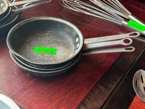 (4) - FRYING PANS