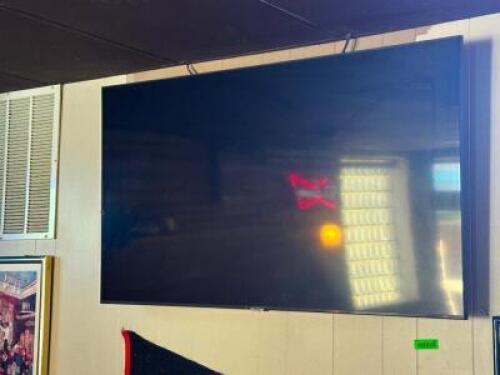 WALL MOUNTED TV