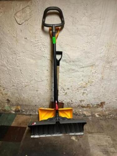 ASSORTED LAWN AND SNOW TOOLS