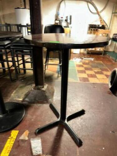 30" HIGH TOP TABLE