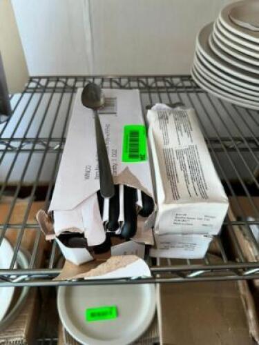 ASSORTED UTENSILS