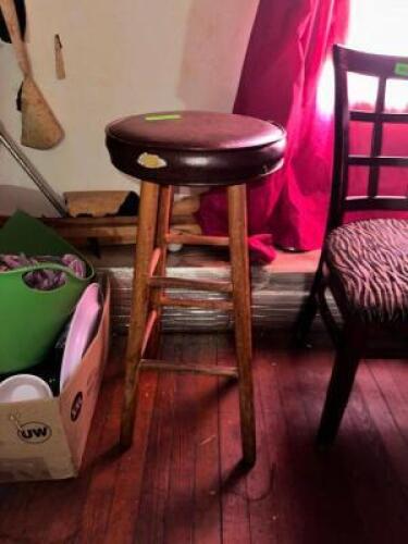 ASSORTED CHAIRS