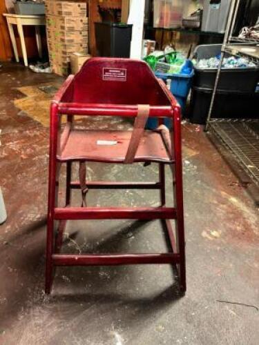 BOOSTER SEAT