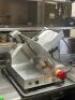 12" MANUAL GRAVITY FEED SLICER - 2