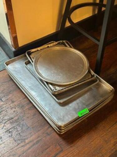 (8) - ASSORTED BAKING PANS