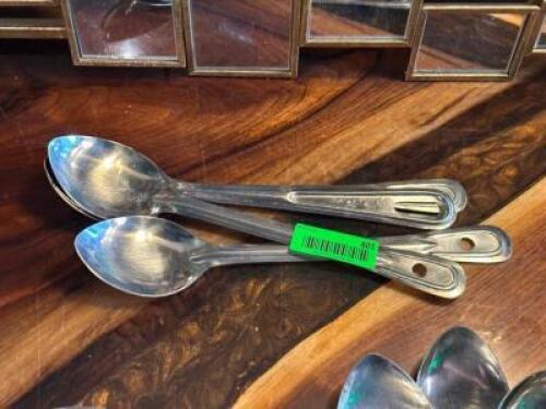 (4) - STAINLESS SERVERS