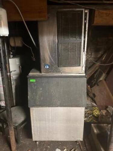 527 LBS. AIR COOLED CRESCENT CUBER ICEMAKER AND BIN