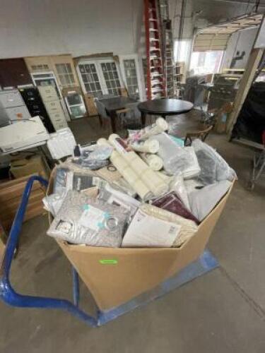 PALLET WITH ASSORTED CURTAINS AND BEDDING