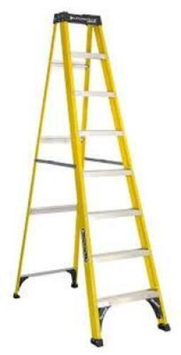 DESCRIPTION: (1) STEP LADDERBRAND/MODEL: LOUISVILLE #W-3118-08INFORMATION: YELLOW, FIBERGLASS, 250LB LOAD CAPACITYSIZE: 12'3"RETAIL$: $280.00 EAQTY: 1