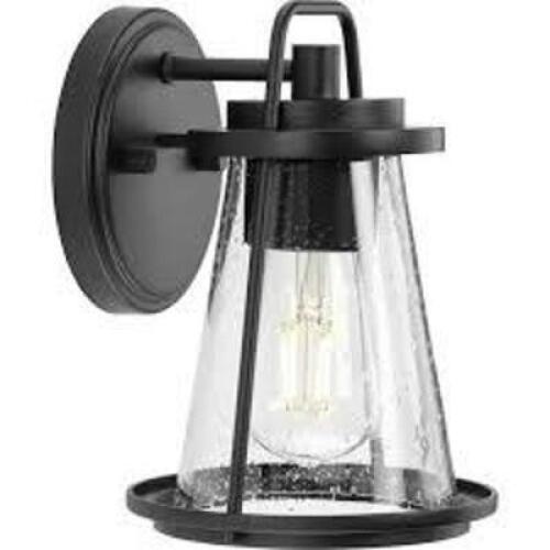DESCRIPTION: (1) OUTDOOR WALL LANTERN BRAND/MODEL: AVEC CLIFFORD RETAIL$: $60.00 EA QTY: 1