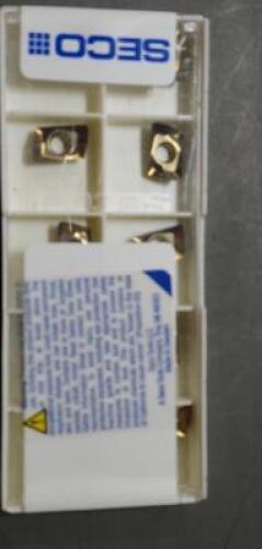 DESCRIPTION: (20) CARBIDE MILLING INSERTS BRAND/MODEL: SECO XOEX 090308FR-E05 RETAIL$: $546.00 QTY: 20