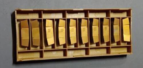 DESCRIPTION: (20) CARBIDE GROOVING INSERTS BRAND/MODEL: ISCAR GIF 8.00E-0.40 IC808 RETAIL$: $1,588.80 QTY: 20