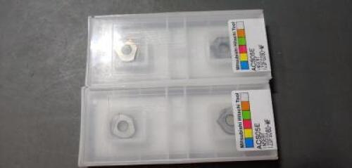 DESCRIPTION: (4) CARBIDE BAL END MILL INSERT BRAND/MODEL: HITACHI IZDFG080-WF RETAIL$: $227.96 QTY: 4