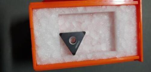 DESCRIPTION: (4) 3SHTNGA332 PCBN TURNING INSERTS BRAND/MODEL: HERTEL 3SHTNGA332 HT620BN RETAIL$: $261.08 QTY: 4